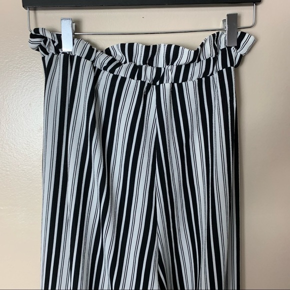 [Green Envelope] Black & White Striped High Waist Wide Leg Pants - Picture 6 of 7